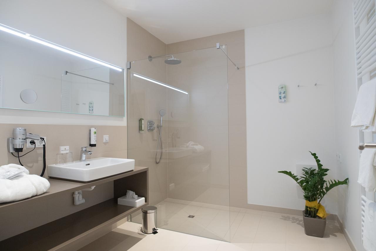 Vitus Steyr Hotel & Spa Suites Exteriör bild