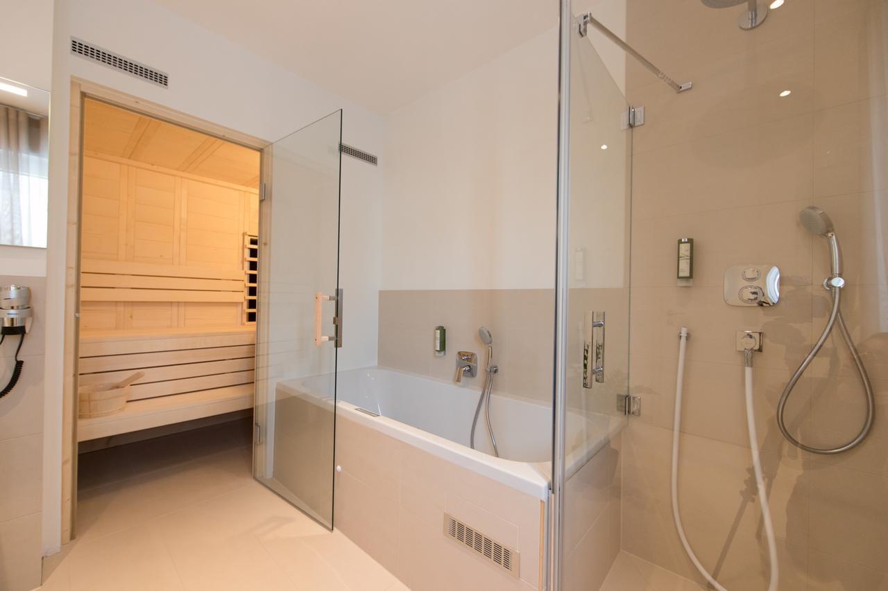 Vitus Steyr Hotel & Spa Suites Exteriör bild